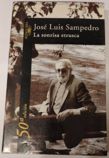 La sonrisa etrusca.