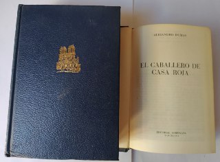 El caballero de casa roja