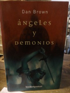 Ángeles y demonios