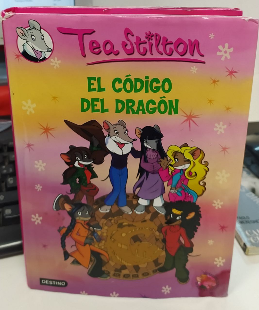 Tea Stilton 1. El código del dragón – Librería La Leona